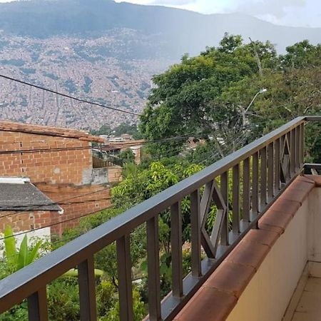 Апартаменты Wonderful House With Views In Medellin-Fiber Optics Экстерьер фото